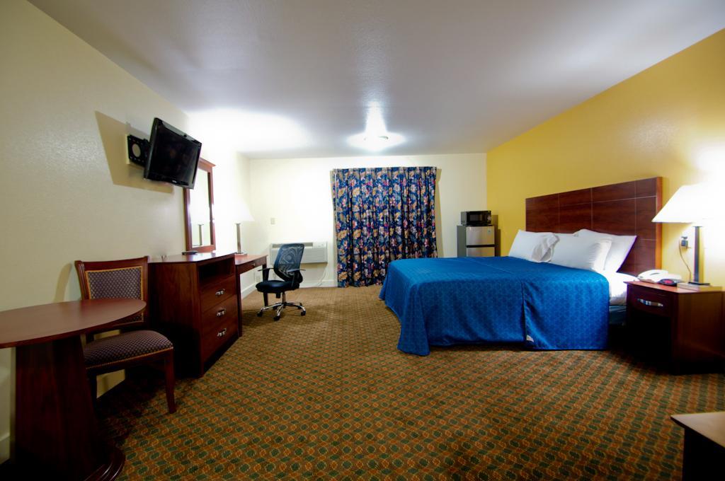 Passport Inn And Suites - Middletown Buitenkant foto